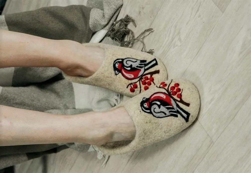 تصویر 1 از پاپوش نمدی تولید سفارشی دارای سایز بندی کامل و دقیق